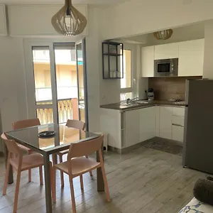 Casa Viki Appartamento Pietra Ligure